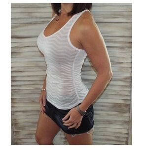 Sheer Top Womens Small White V Neck Summer Vacation Beach Sexy Y2K Retro Fitted